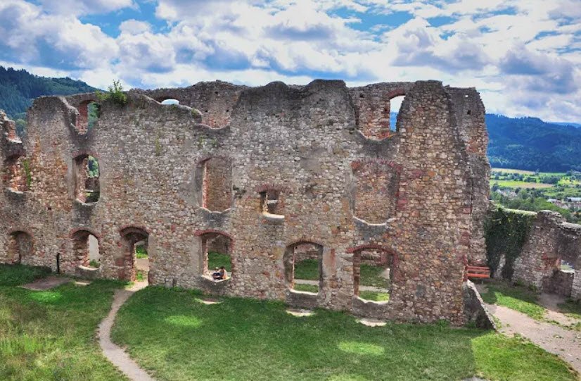 Burgruine Staufen, Germany